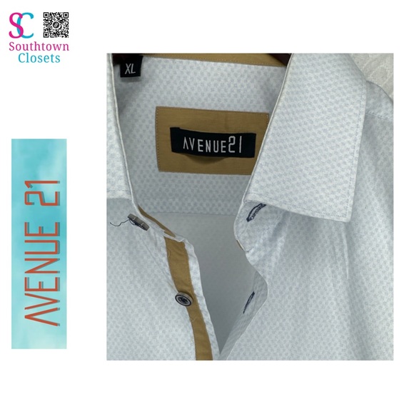 Avenue 21 Gradient Button. Blue, Gray, Silver, Gold. Gold Contrast Cuffs. XL - Picture 5 of 6